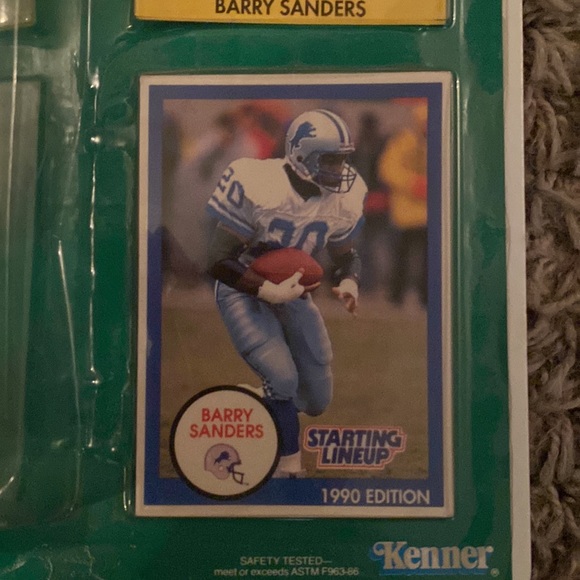 Barry Sanders rookie card and figure - Picture 4 of 5